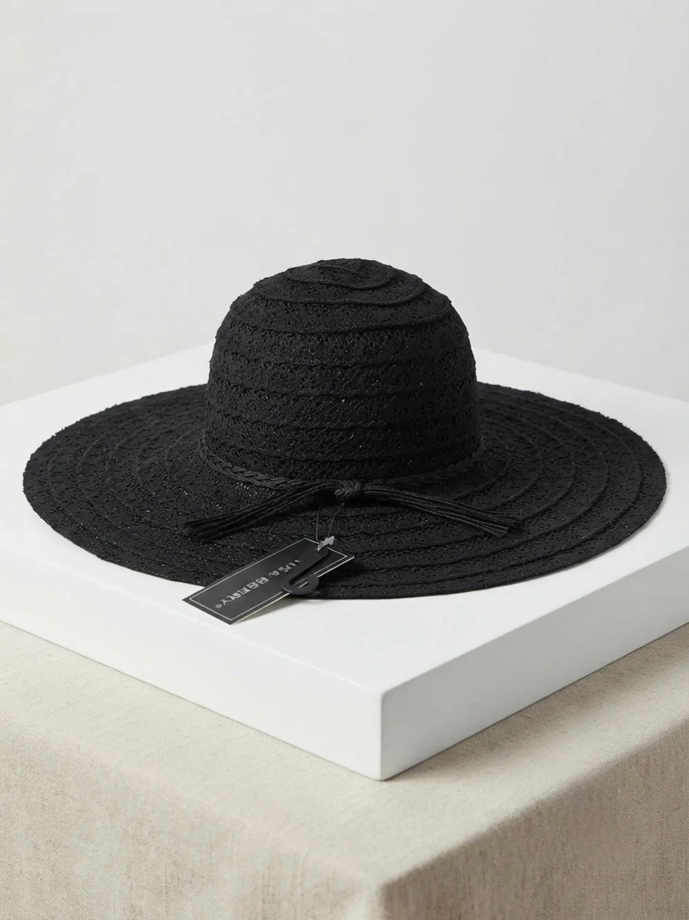 Brand New Elegant Black Crocheted Lace Wide-Brim Sun Hat